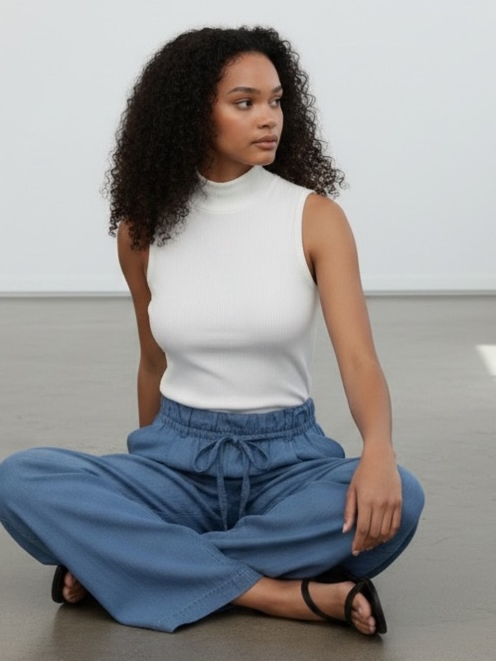 1515 • Blue Chambray Lyocell Soft Belted Stretch Waist Wide Leg Pocket Pants - Picture 5 of 5